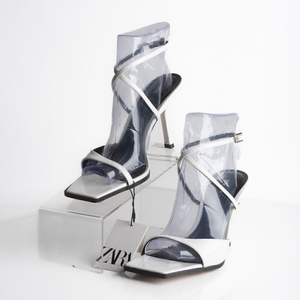 Zara Womens White Faux Leather Sandals Heels asymmetric strap US 7.5 EU 38 NWT